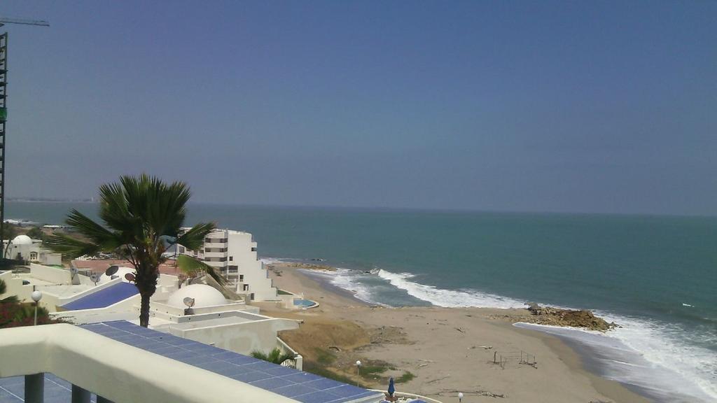 Ocean View Apartment Playas Luaran gambar